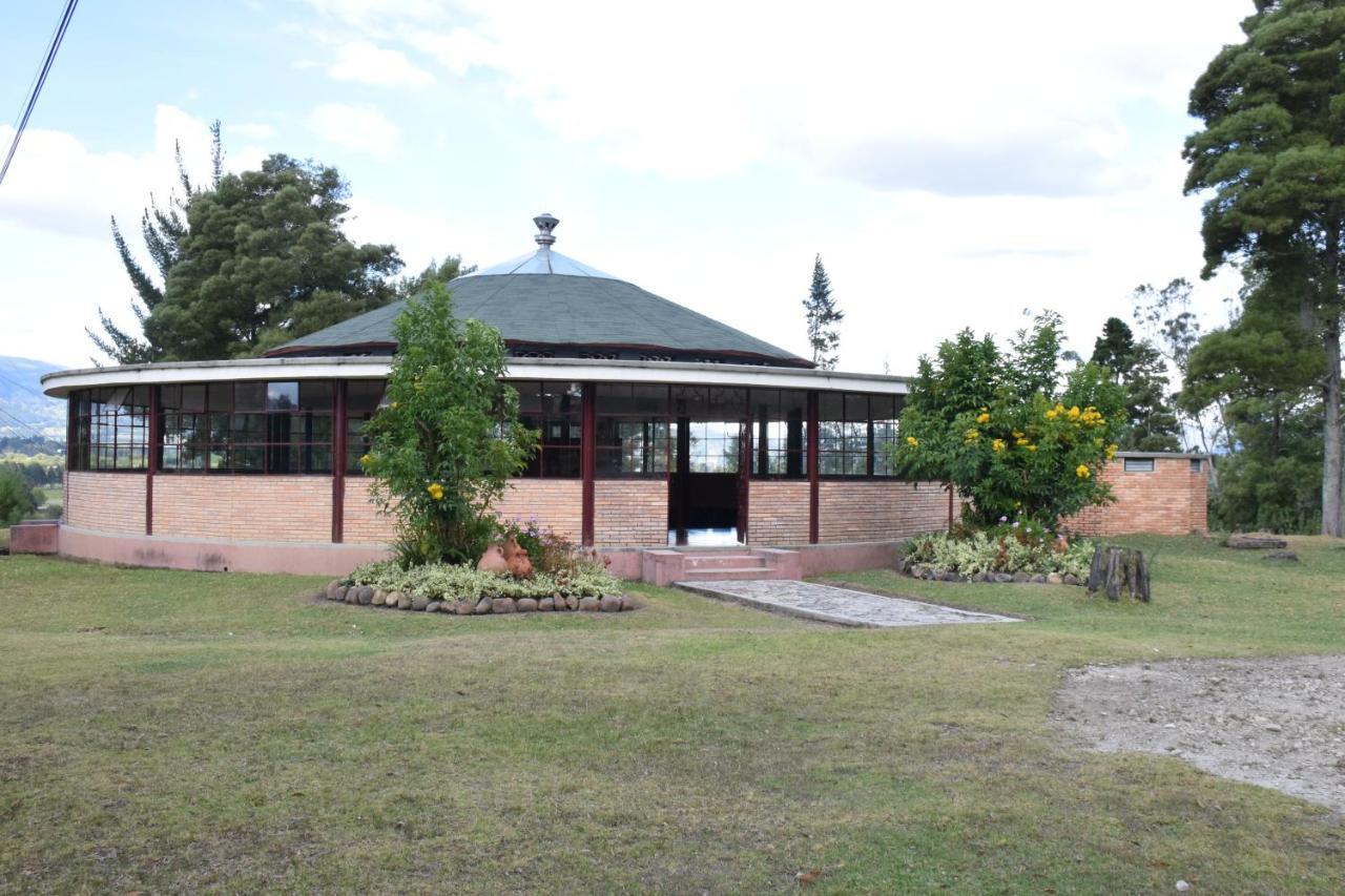 Hotel D'acosta Sochagota 4*
